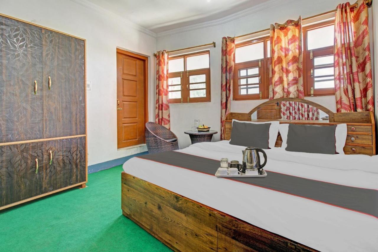Super Oyo Capital O 91600 The Village Classic Hotel And Restaurant Srīnagar Exterior foto